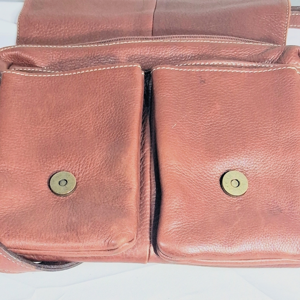 Avorio Vera Pelle Italian Fine Buttery Leather Magnetic Snap Shoulder/Sling Bag - Picture 3 of 12